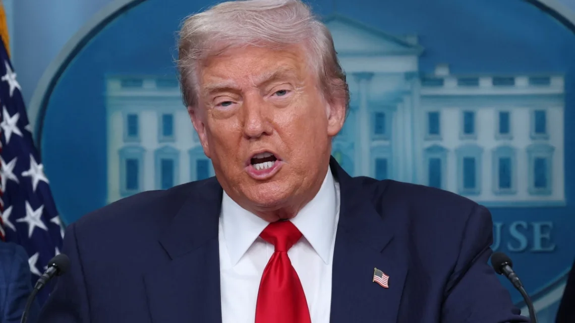 Trump assume controle da polícia de Washington em ação de combate ao crime