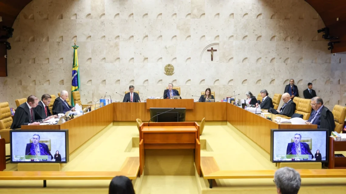 Sob pressão da oposição, STF faz acareação entre Cid e Marcelo Câmara