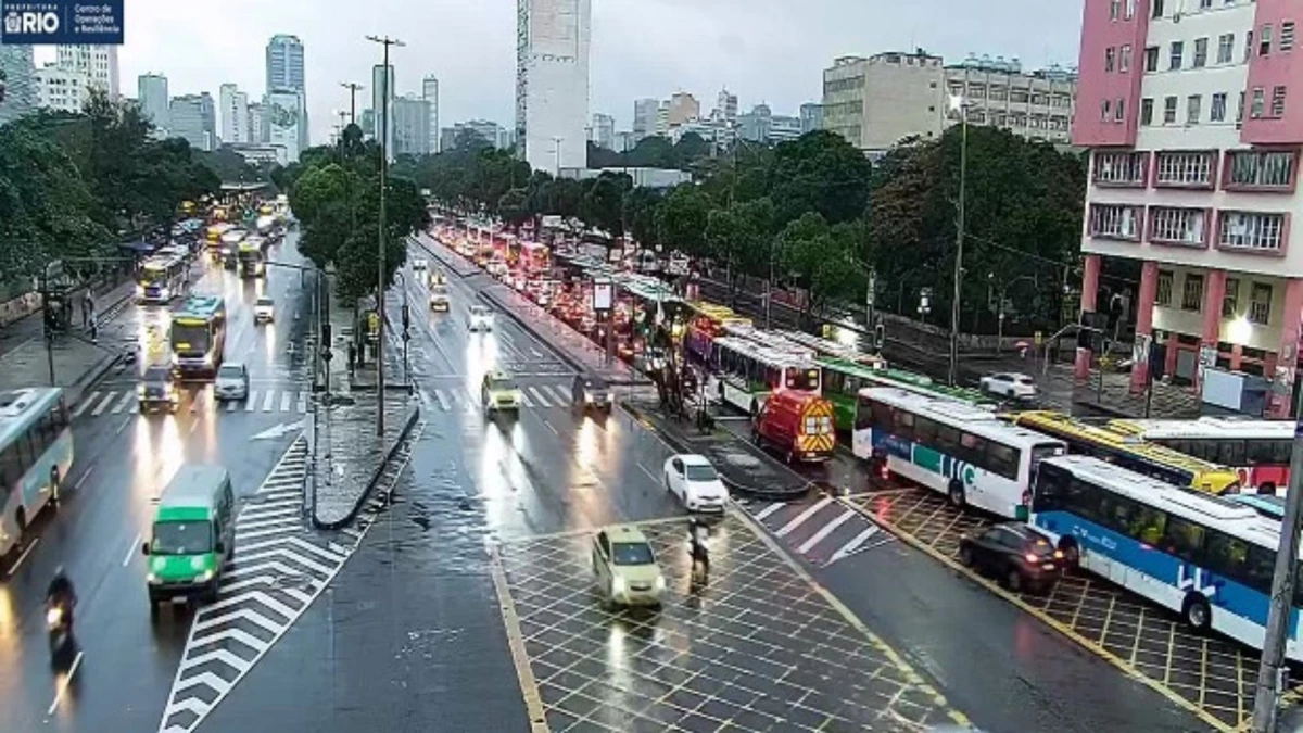 Atropelamentos deixam seis feridos na região Central do Rio