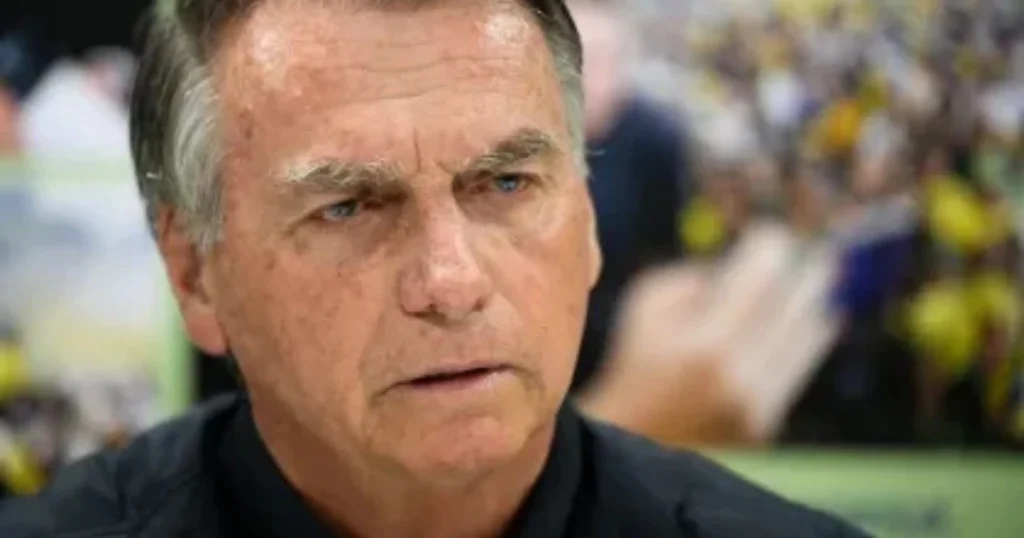 Bolsonaro já foi transferido e começa a cumprir pena na Papudinha