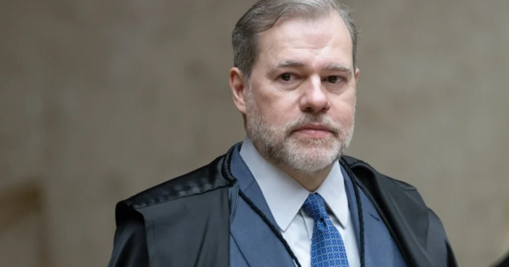 Master: entenda as mudanças nas decisões de Toffoli sobre itens apreendidos