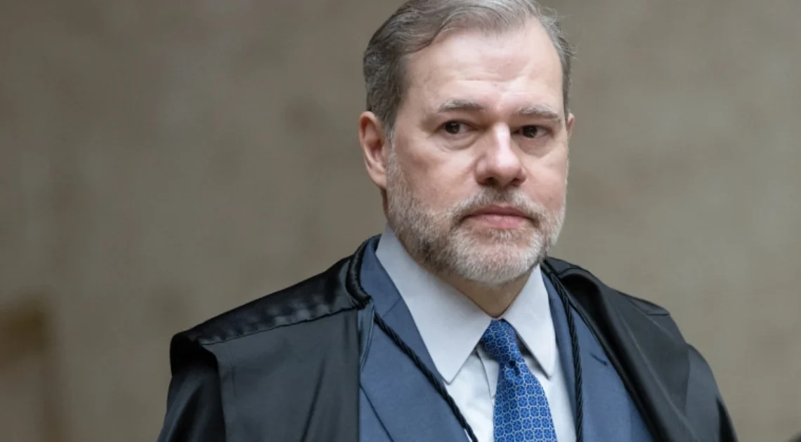 Master: entenda as mudanças nas decisões de Toffoli sobre itens apreendidos