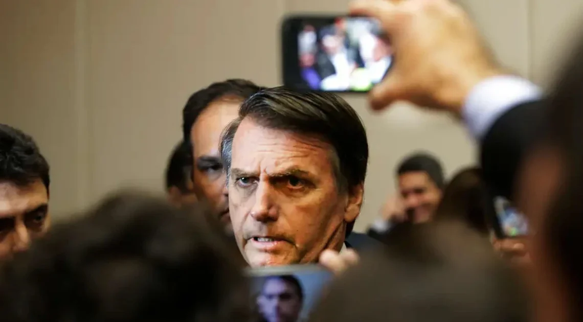 PF diz que foram encontradas alterações neurológicas em exame de Bolsonaro