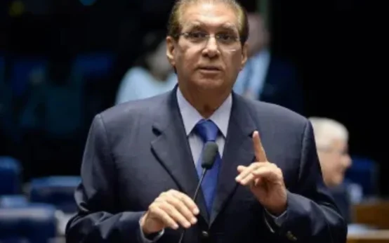 Senador Jader Barbalho é internado em Belém com quadro de desidratação